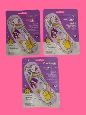 The Crème Shop x Hello Kitty and Friends Neck & Décolletage Lift Patch